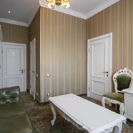 Royal Olympic 3*